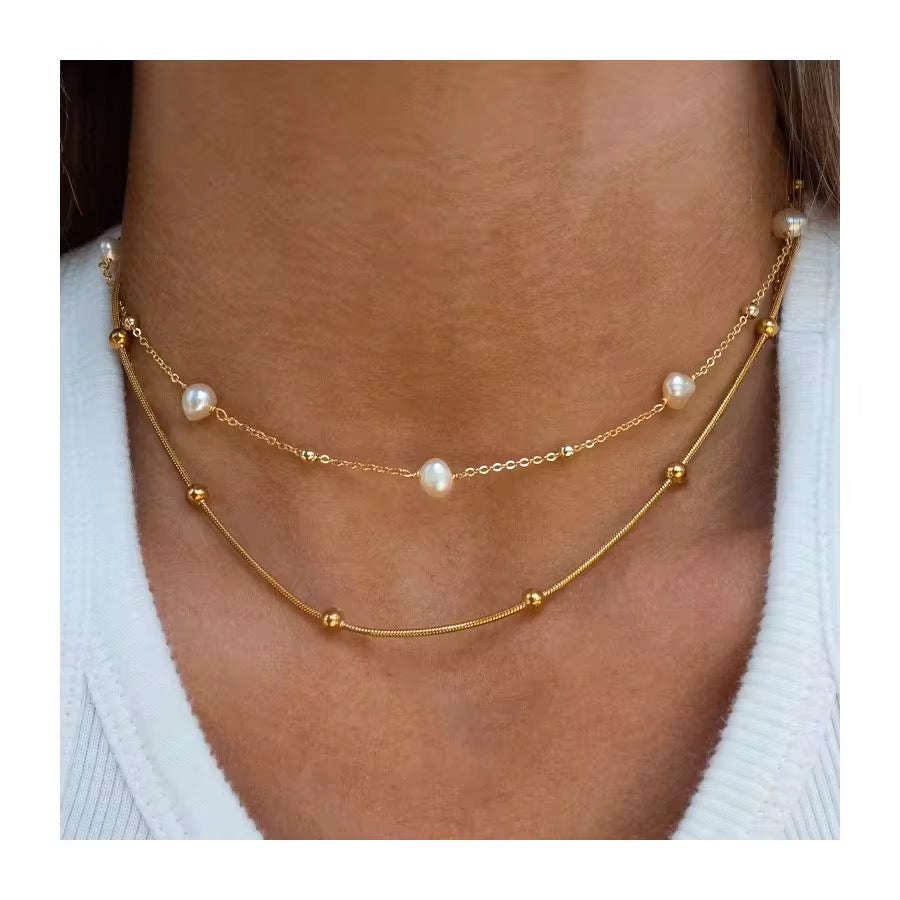 Dottie freshwater pearl necklace