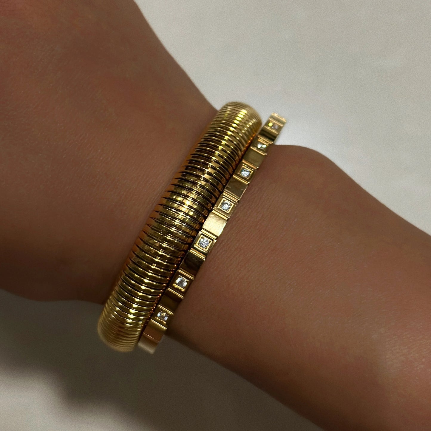 Gold snake bangle bracelet (XS/S)