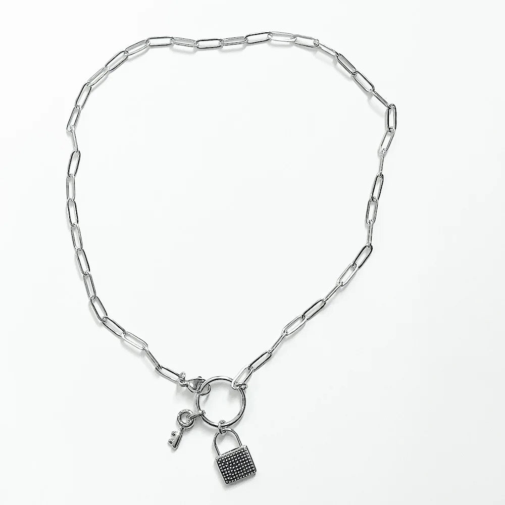 Lyla necklace (choose gold or silver)