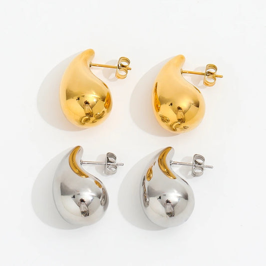 Teardrop earrings